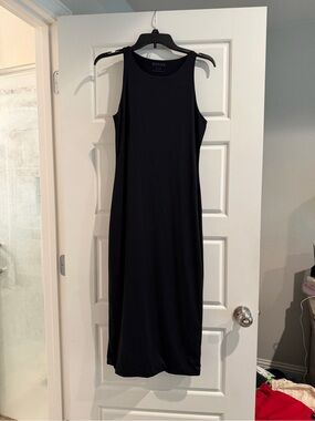 SPANX Black Sleeveless Midi Dress with Crew Neck